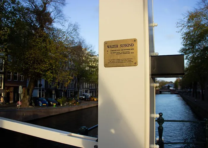 Sweets Walter Sueskindbrug